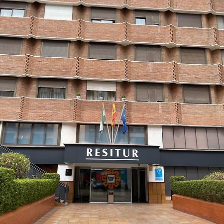 Resitur 414 Apartment Sevilla Bagian luar foto