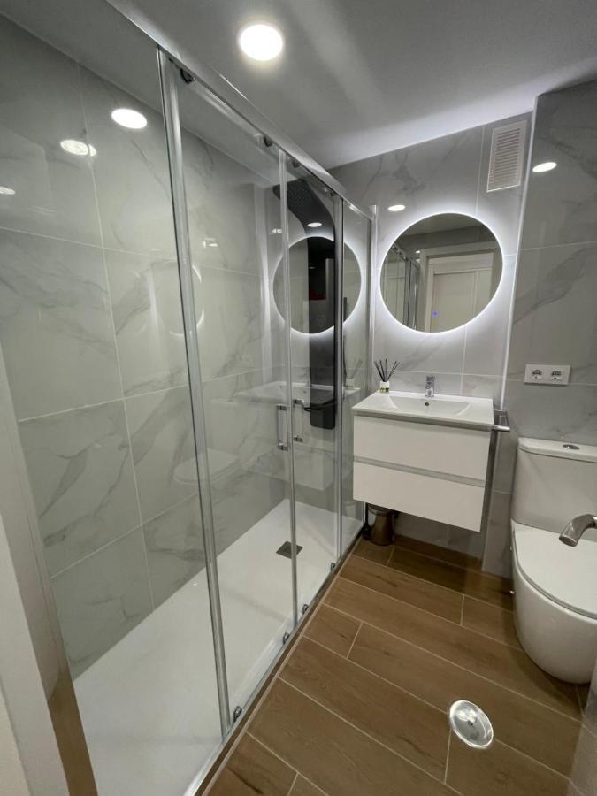 Resitur 414 Apartment Sevilla Bagian luar foto