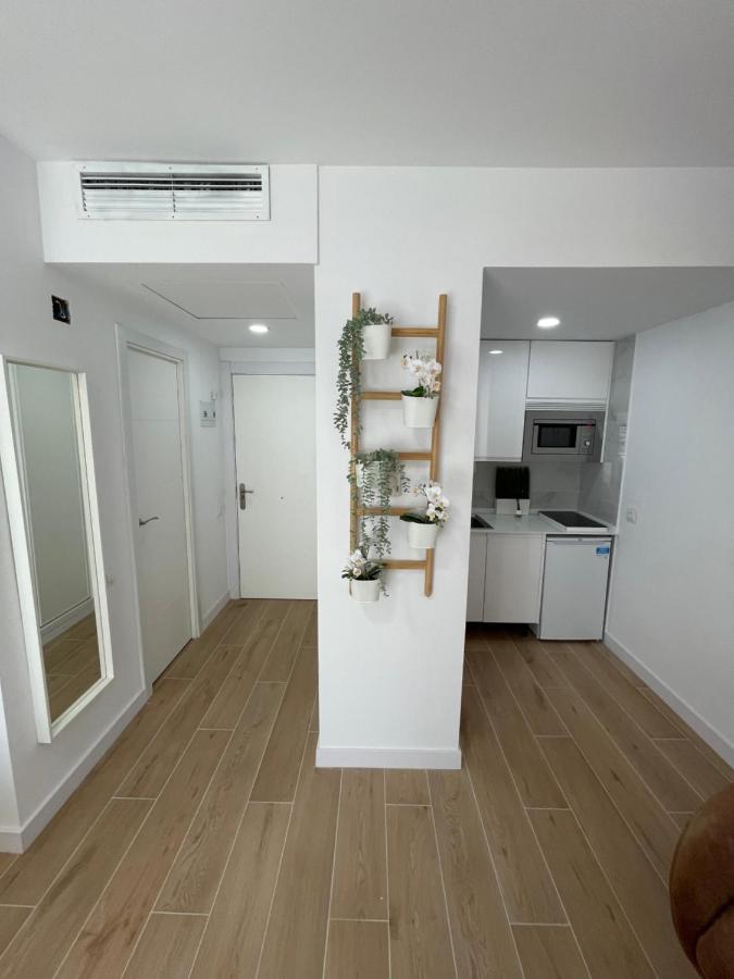 Resitur 414 Apartment Sevilla Bagian luar foto