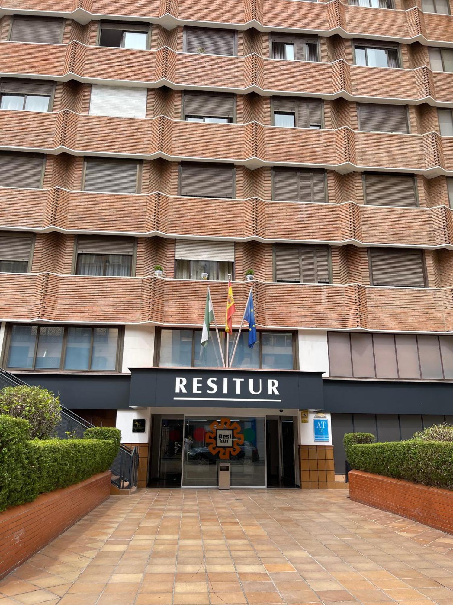 Resitur 414 Apartment Sevilla Bagian luar foto