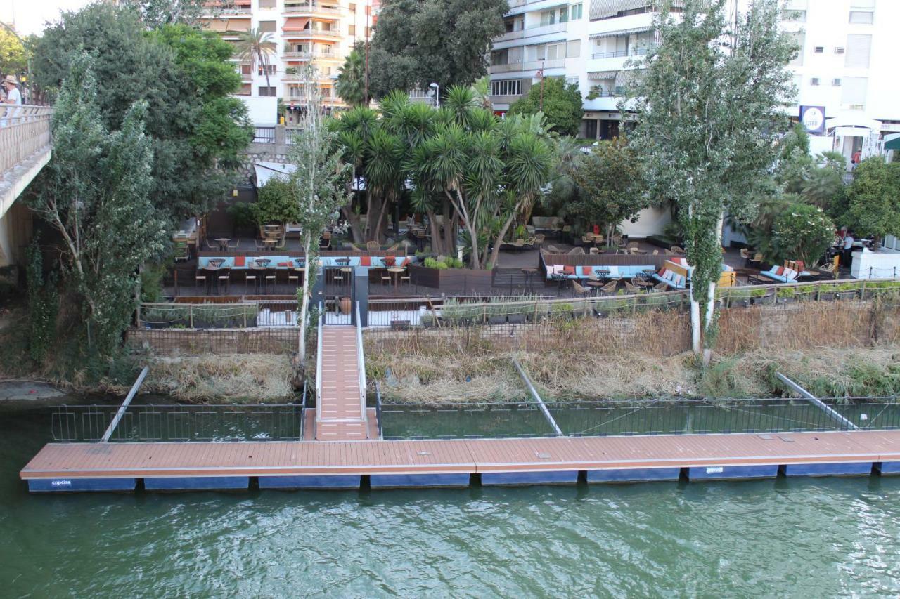 Resitur 414 Apartment Sevilla Bagian luar foto