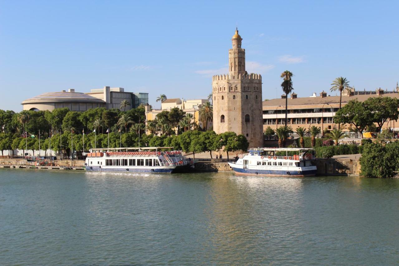 Resitur 414 Apartment Sevilla Bagian luar foto